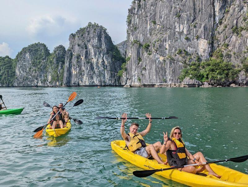 cheo-kayak-vinh-lan-ha-cat-ba.jpg