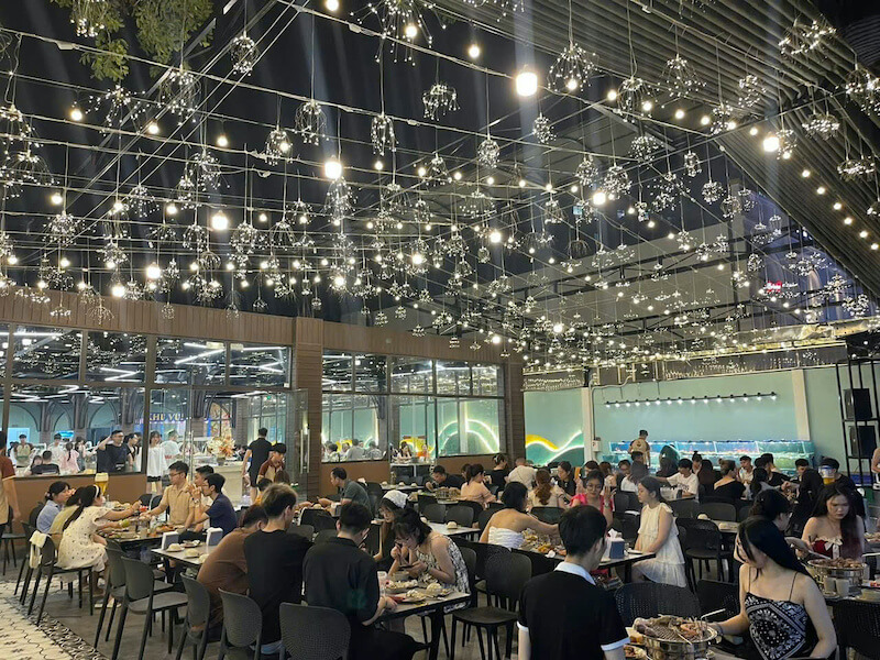 Nh&agrave; h&agrave;ng buffet C&aacute;t B&agrave; 6