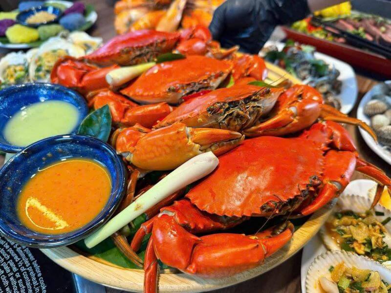 top-nha-hang-buffet-hai-san-ha-long-tuoi-ngon-sieu-uy-tin.jpg
