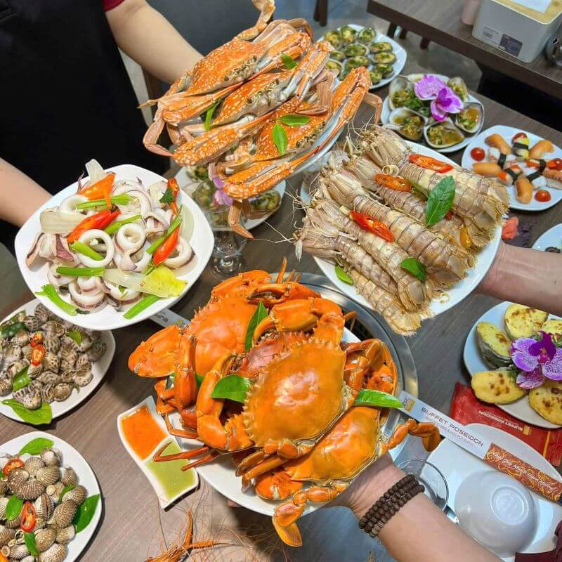 top-nha-hang-buffet-hai-san-ha-long-tuoi-ngon-sieu-uy-tin.jpg