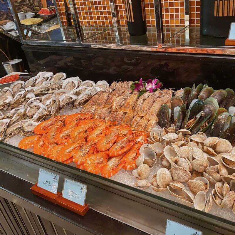 top-nha-hang-buffet-hai-san-ha-long-tuoi-ngon-sieu-uy-tin.jpg