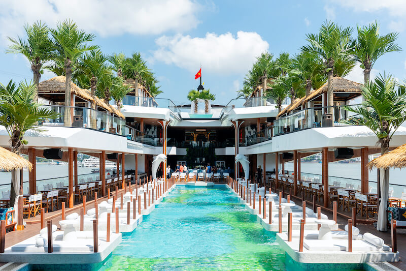 Du thuyền Dophin Hạ Long 4