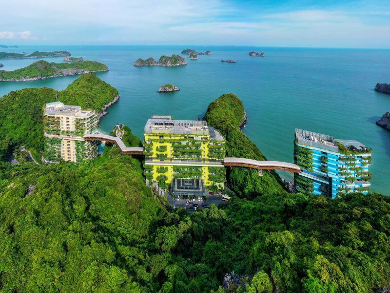 Top 7 kh&aacute;ch sạn bể bơi C&aacute;t B&agrave; 4