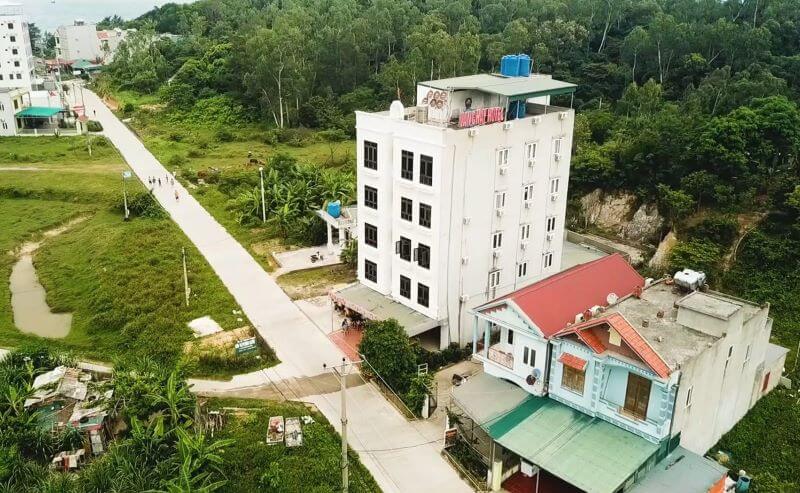 top-khach-san-co-to-dep-nhat-gia-tot-dich-vu-chuan.jpg