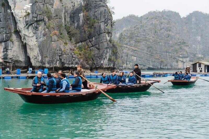 lang-chai-vung-vieng-kham-pha-nhip-song-ngu-dan-tren-vinh-ha-long.jpg