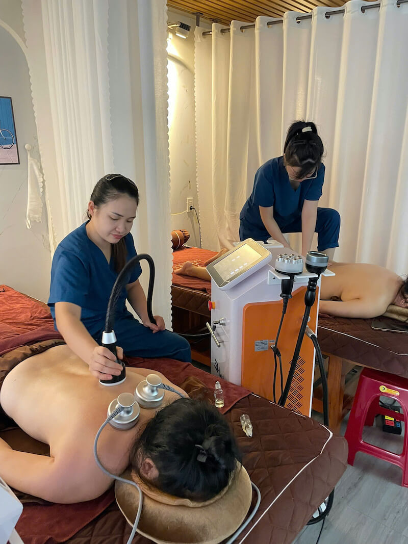 Linh Đan Massage & Wellness 2
