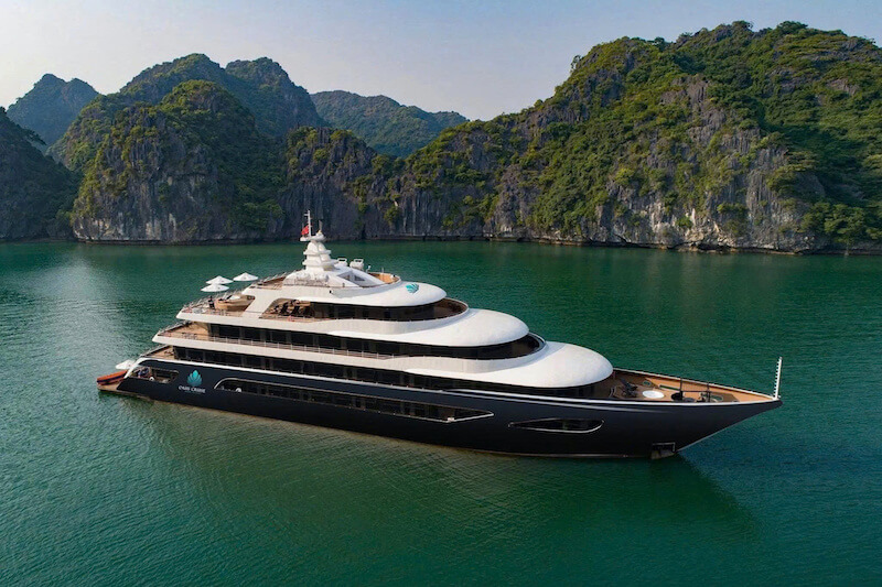 Oasis Bay Party cruise 