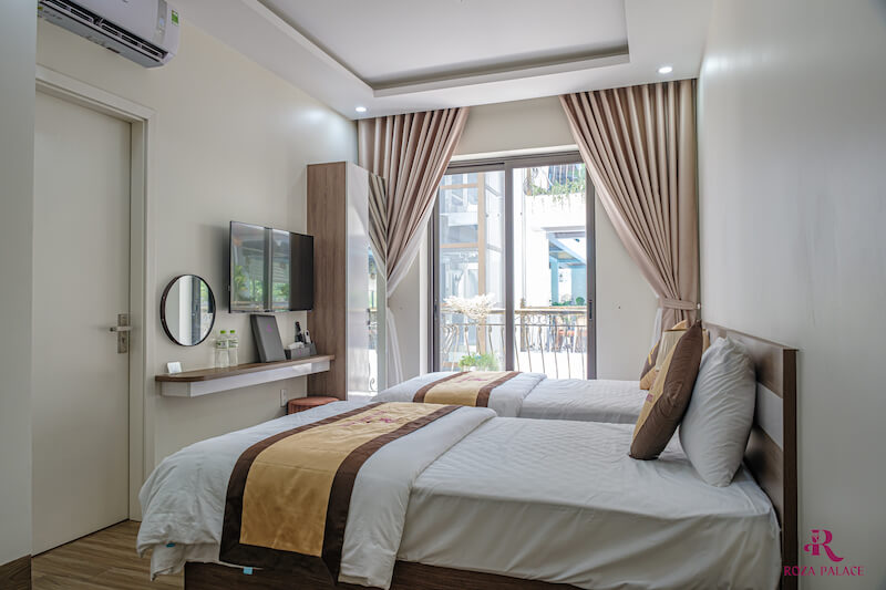 Khách sạn Roza Palace Cát Bà 18