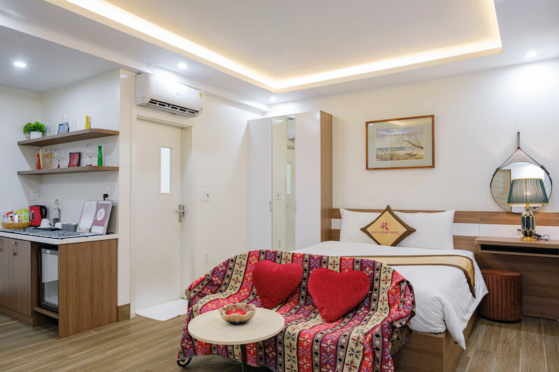 Khách sạn Roza Palace Cát Bà 21