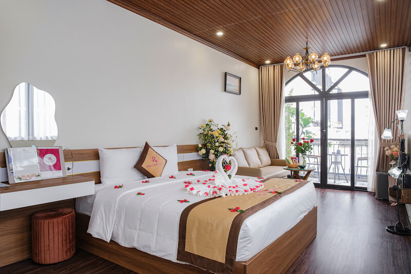 Khách sạn Roza Palace Cát Bà 24