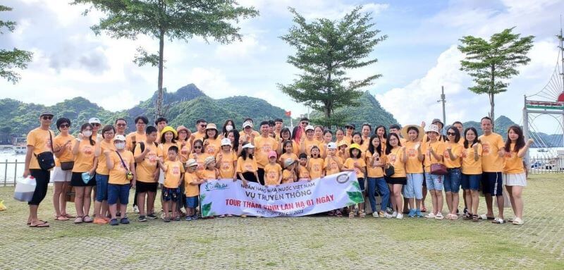 tour-vinh-lan-ha-co-review-thuc-te.jpg