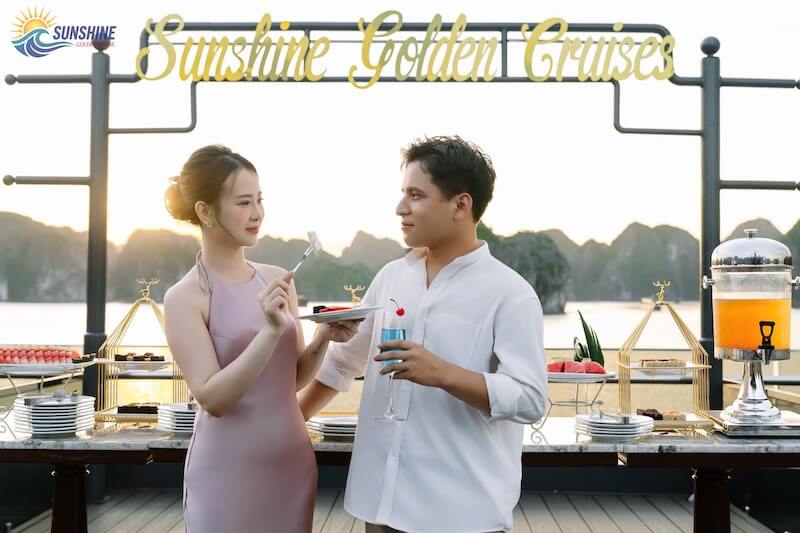 Top du thuyền 6 sao vịnh Lan Hạ 1 ng&agrave;y 18