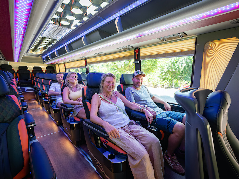 Xe tour Hà Nội - Hạ Long