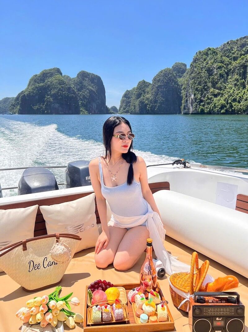 Tour Cano vịnh Lan Hạ 3