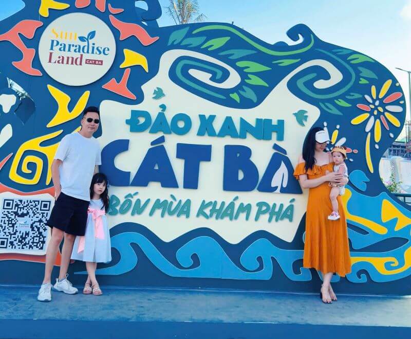 cong-chao-cat-ba-o-dau-check-in-diem-den-bieu-tuong-dao-ngoc.jpg