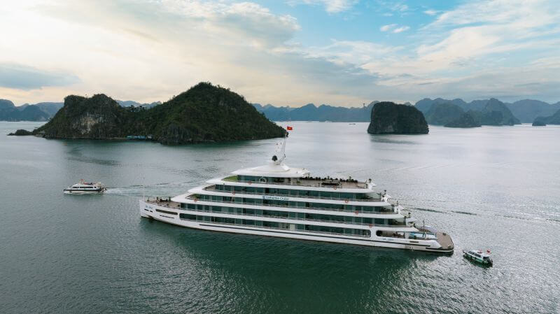 du-thuyen-catherine-6-sao-tinh-hoa-du-lich-vinh-ha-long.jpg