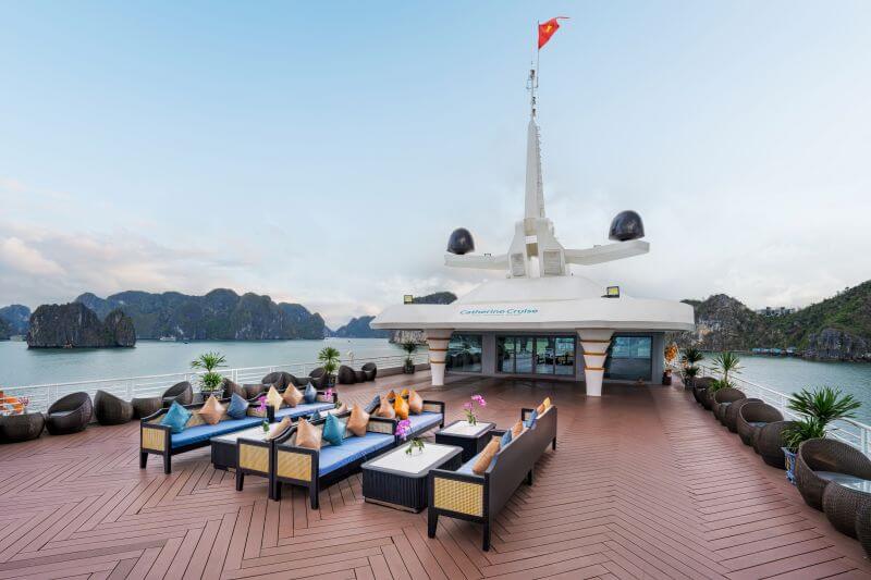 du-thuyen-catherine-6-sao-tinh-hoa-du-lich-vinh-ha-long.jpg