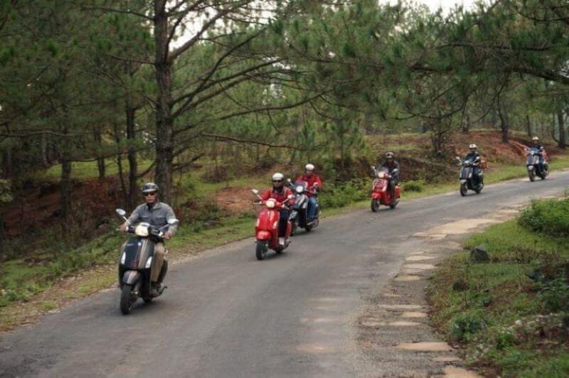 huong-dan-thue-xe-may-tai-co-to-gia-tot-dia-chi-uy-tin.jpg