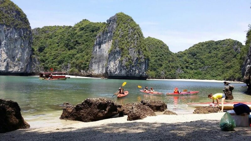 Vịnh Lan Hạ C&aacute;t B&agrave;